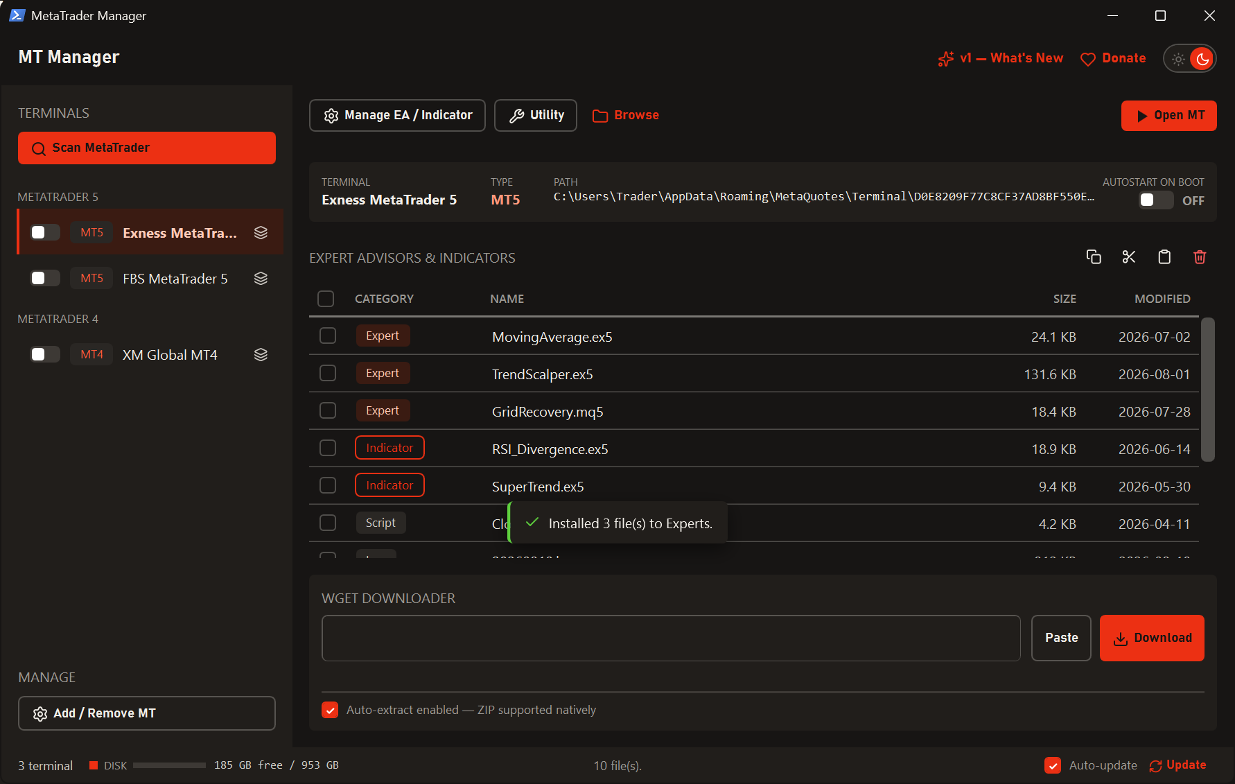 A self-dismissing notification appearing above the downloader